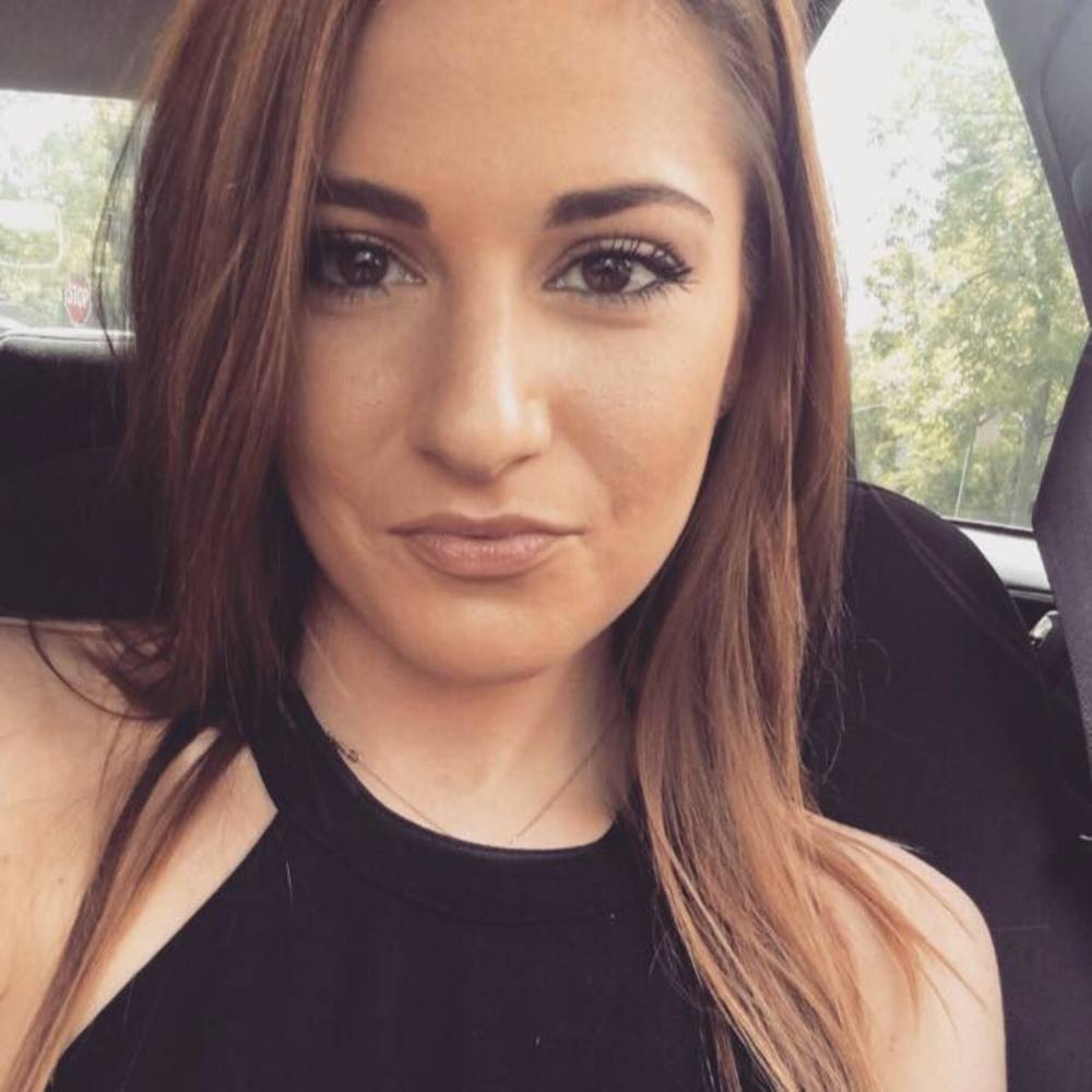 Meet your Posher, Marina